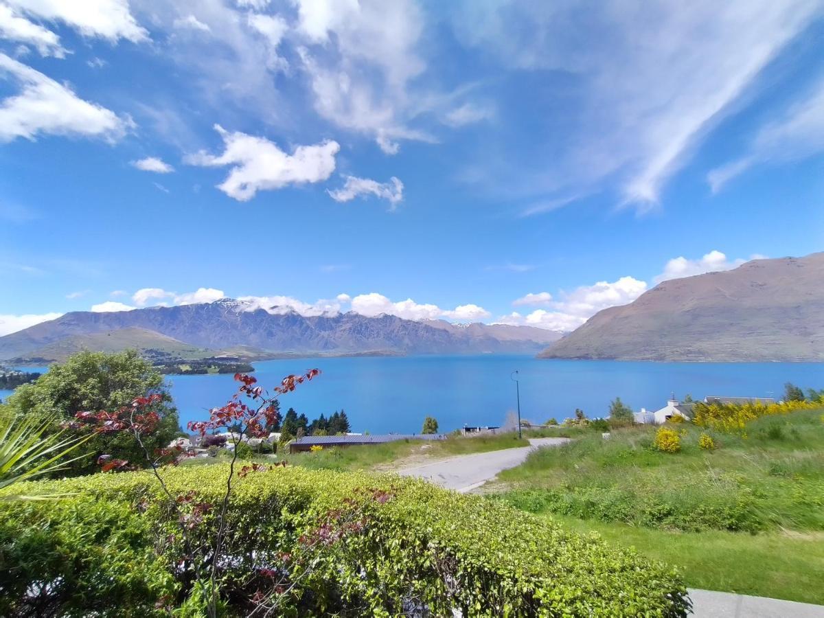 Belvedere Breath Taking Lake & Mountain Views Villa Queenstown Exterior photo